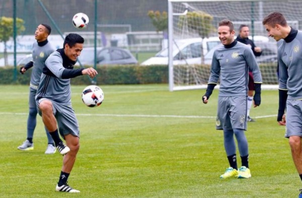 Andy Nájar regresa al once titular en el Anderlecht