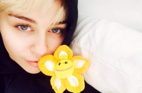 Red social aseguró que Miley Cyrus murió de sobredosis