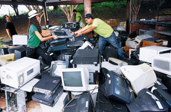 Guerra abierta contra la basura tecnológica en Honduras