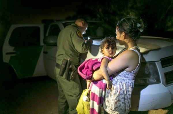 Al menos 90 hondureños ingresan diariamente a Estados Unidos