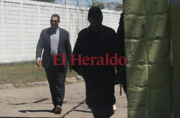 Abogados de la ex primera dama denuncian amenazas de muerte