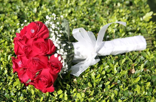 Tradición y elegancia en el altar