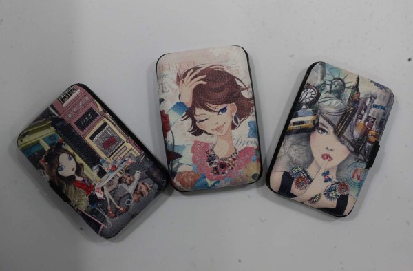 Obras de arte estampadas en carteras