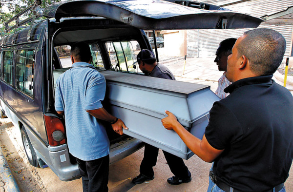 Desmembrado hallan cuerpo de mujer