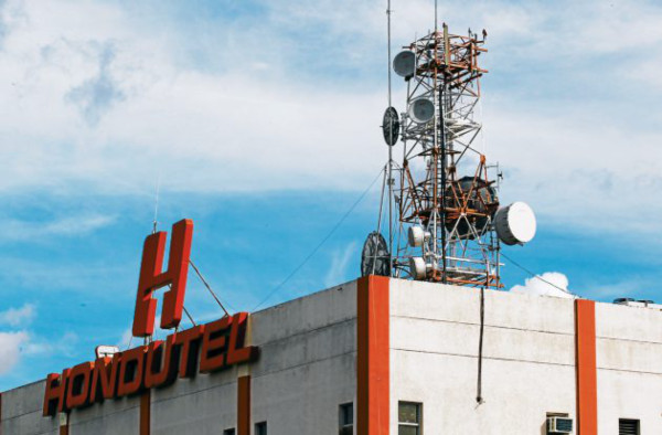 Directiva de Hondutel revisará bases para licitación