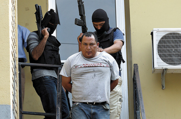 Con 100 mil lempiras cae extorsionador