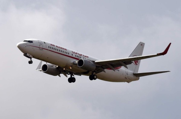 Avión de Air Algérie se estrella con 116 personas a bordo