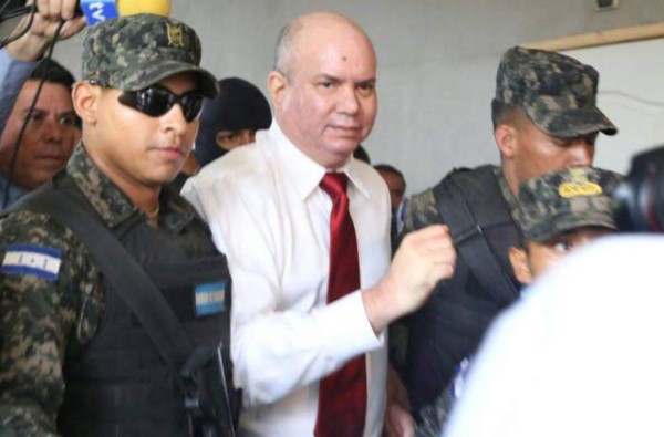 Exalcalde Rodolfo Padilla Sunseri se le escapa a la justicia