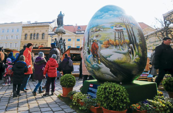 La Fiesta de Pascua invade de color Viena