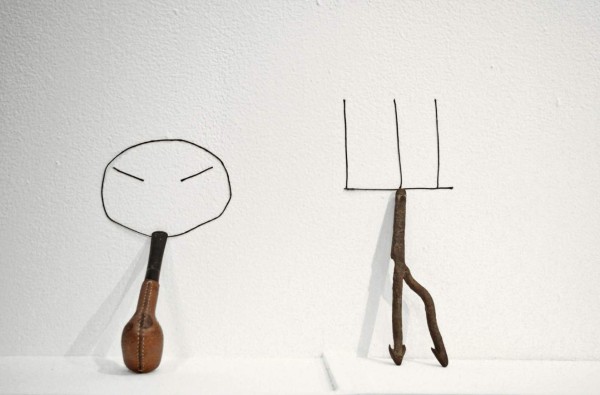 Nahúm Flores: de los objetos a la piel de la memoria