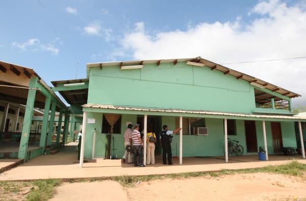 Hospital de Puerto Lempira pasa a manos de las FF AA