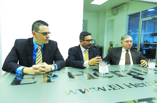 Fiscalizadores de partidos deben pasar las pruebas de confianza