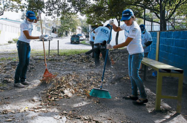 Recuperan cancha y mirador en Loarque
