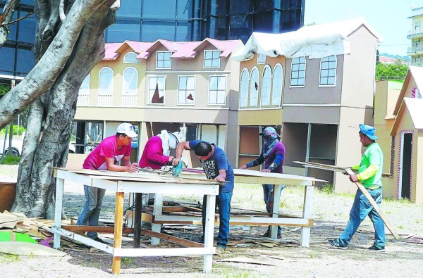 22 puntos estratégicos de la capital de Honduras se iluminan con motivo de la Navidad