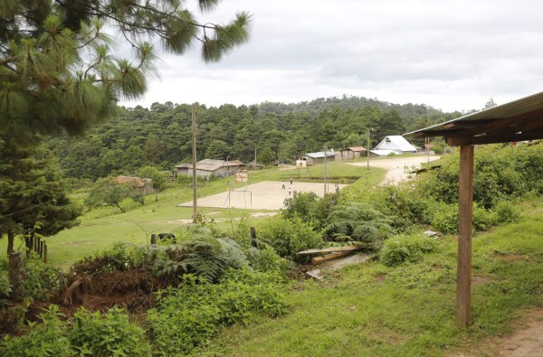 Dilatoria salvadoreña impide legalizar tierras