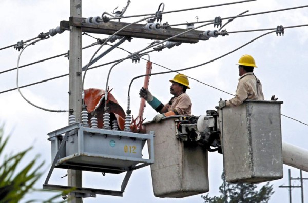 FMI señala que bajar pérdidas de la ENEE aún no se cumple