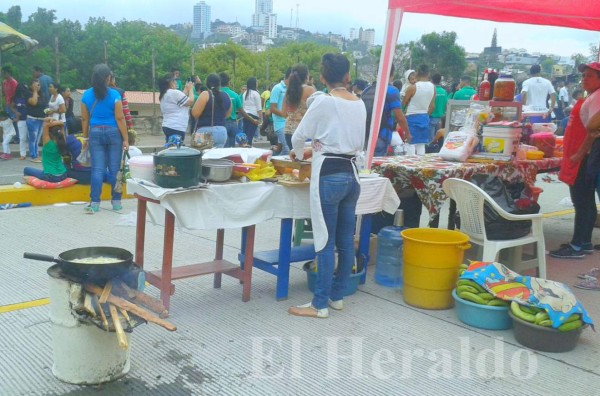 Galería de fotos del inicio del desfile en Tegucigalpa