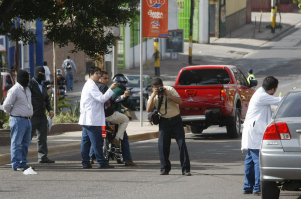 Con testigos protegidos, reconstruyen escena del asesinato de Alfredo Landaverde