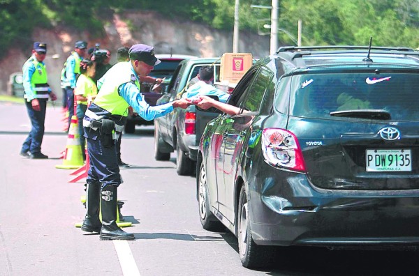 Más de 300 mil capitalinos dejarán la ciudad en feriado