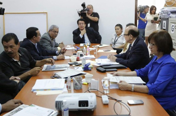 IAIP e 'indignados” quieren obstaculizar elección de candidatos