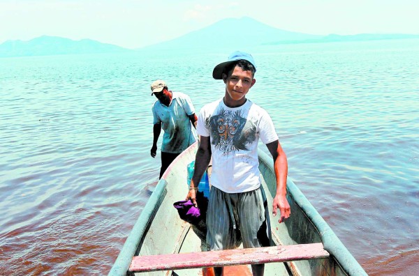 Nos tiraron la piraña tres veces, la tercera partió la lancha