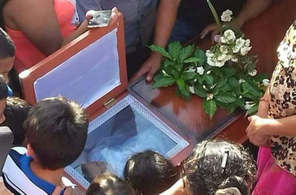 Consternación y tristeza en último adiós a menor asesinado en Tocoa