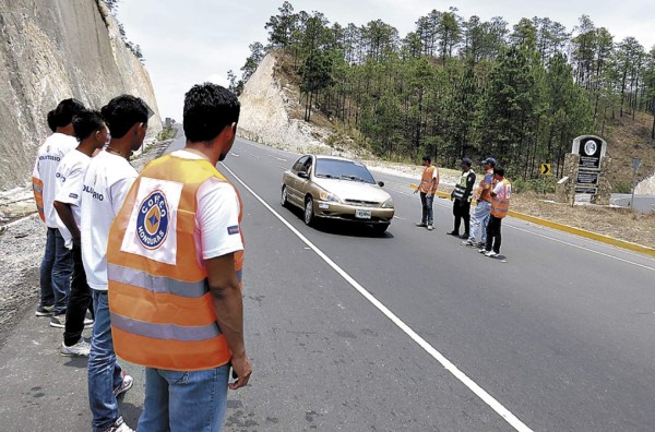 Aumentan vigilancia en ejes carreteros