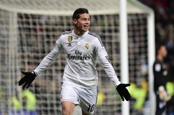 Real Madrid gana al Sevilla y se aleja del Barcelona