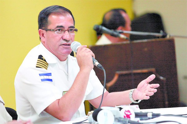 Subjefe del EMC usó avioneta militar para fines no oficiales