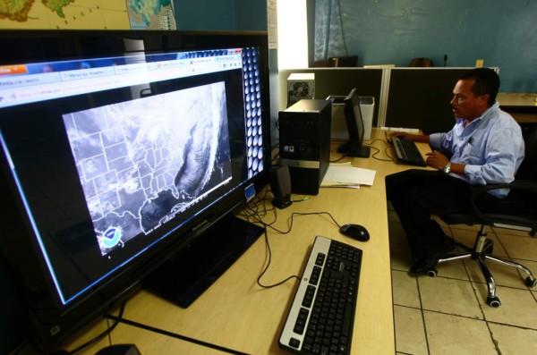 Leve frente frío afectará varias zonas de Honduras este lunes