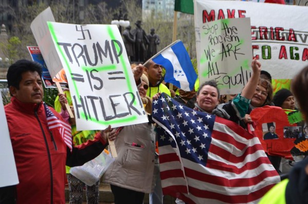 Hondureños de Chicago se manifiestan en concurrida marcha por el Día del Trabajo