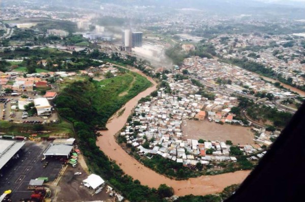 Honduras: La capital bajo alerta amarilla por riesgo de deslizamientos