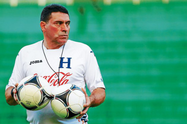 DT de Honduras: 'La hexagonal me tiene pensando mucho”