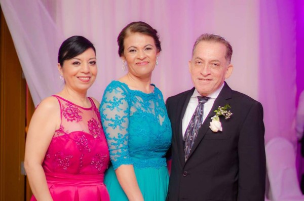 Enamorados, unidos por la fe del Divino Creador