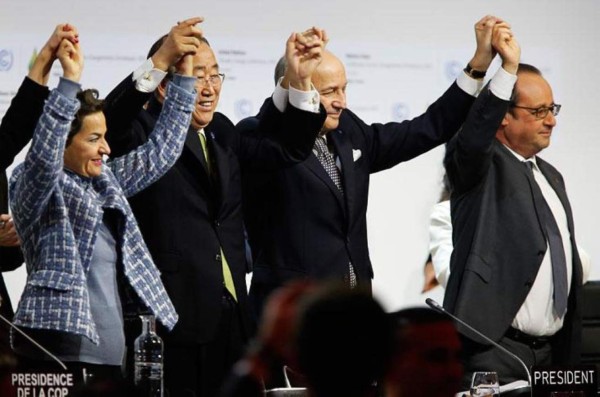 Histórico acuerdo contra el cambio climático une a 195 países en París