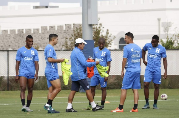 Emilio Izaguirre: 'Vengo bien, pero el profe decidirá”