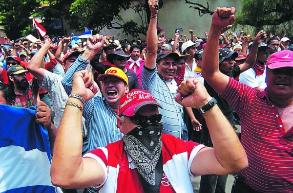 Artículo de Octavio Carvajal: 'Socialistas” y 'raros”