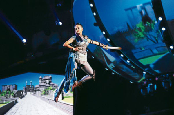 Adele y LMFAO, en un duelo por el Billboard