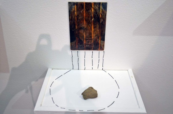 Nahúm Flores: de los objetos a la piel de la memoria