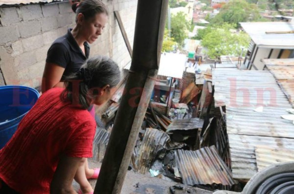 Tegucigalpa: Perro se convierte en héroe al alertar de incendio en colonia 28 de Marzo; no hay víctimas