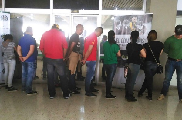 Capturan en Colombia a 16 miembros de una red de tráfico de migrantes