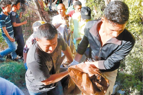 '¡Me duele, ayúdennos!”, pedía víctima de masacre en la capital de Honduras