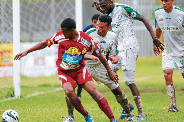 Platense logró tres puntos de oro ante Real Sociedad en Tocoa