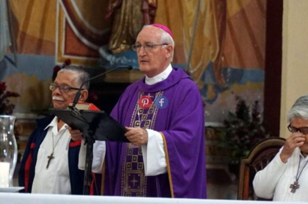 FOTOS: Invitados, iglesia, recepción y todos los detalles sobre la boda de Carlo Costly y Tita Torres