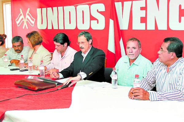 El PL, anuente a dialogar con Libre y Pac, pero sin trampas