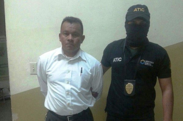 ATIC captura a inspector de policía acusado por violación a sus deberes &nbsp;&nbsp;&nbsp;