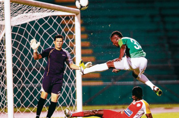 Choloma hace la hombrada y enfrentará a Olimpia en semifinales