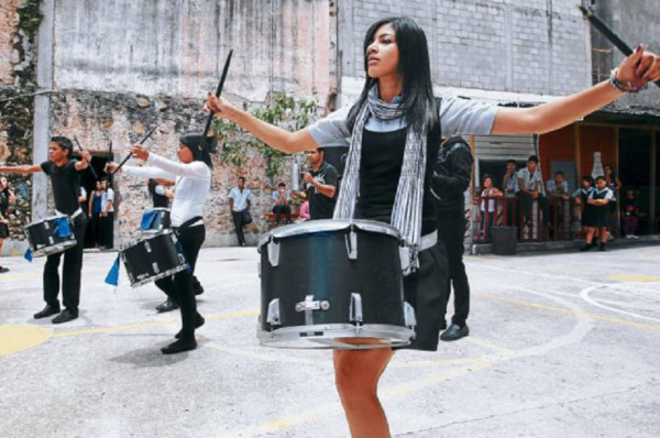 Bandas marciales afinan dinámicas presentaciones