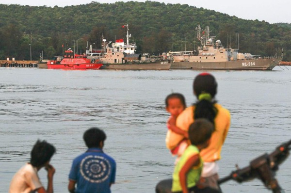 Tres estadounidenses viajaban en avión de Malaysia Airlines desaparecido