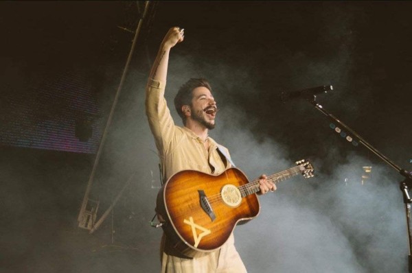 Es sonámbulo, tartamudea y le gusta cocinar: 15 cosas que quizás no sabías de Camilo